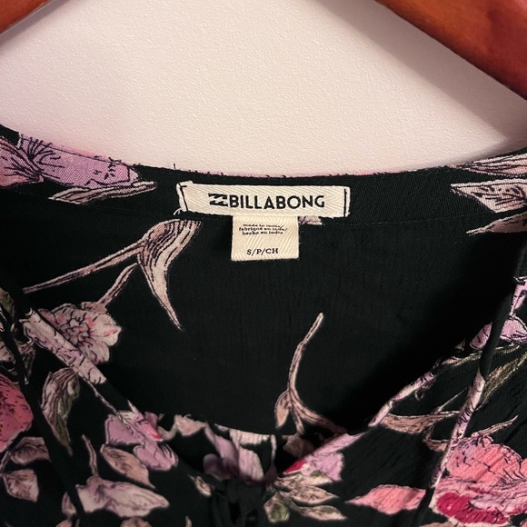 Billabong dress - Picture 3 of 5